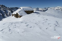 L'alpeggio di Met Rous riposa sotto la neve (Fontainemore)