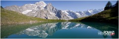 Il Monte Bianco si specchia nel Lago Checrouit (Courmayeur)