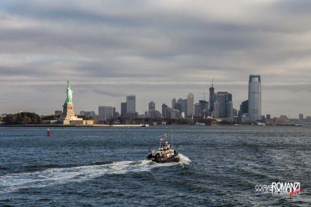 Vista della Statua della Libertà e dello skyline dallo Staten Island Ferry