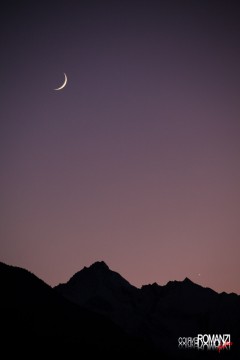Luna al tramonto