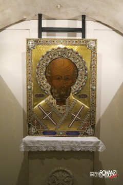 Icona di San Nicola nell'omonima Basilica a Bari